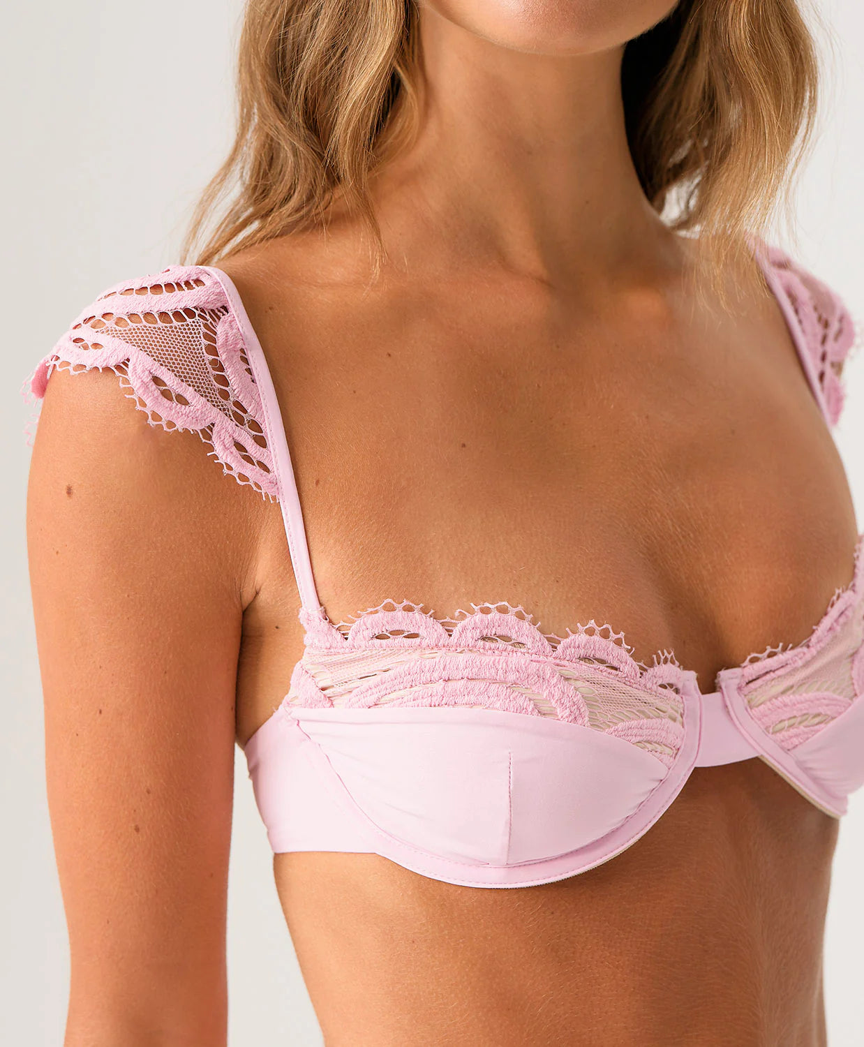 Rosé Gia Lace Underwire Top- PQ Swim
