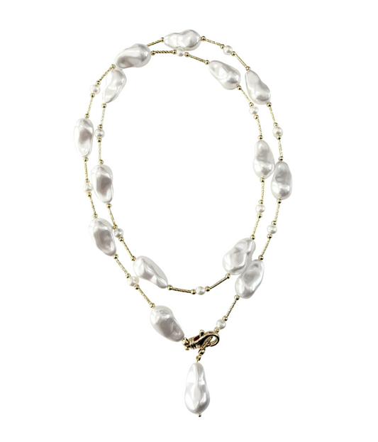 Gloria Baroque Pearl Lariat Necklace