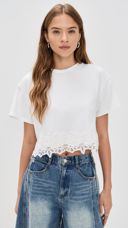 Karolin Tee-White